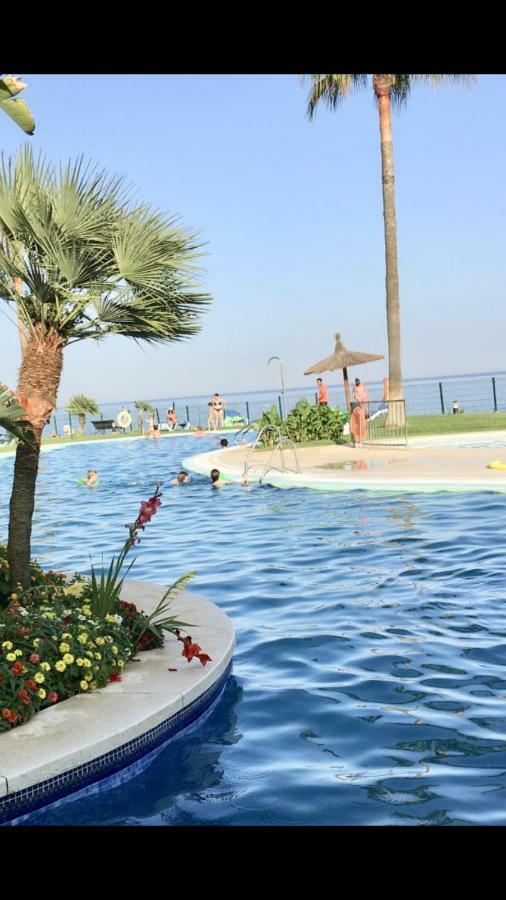 Mi Capricho A16 Beachfront Apartment Sitio de Calahonda Exterior foto